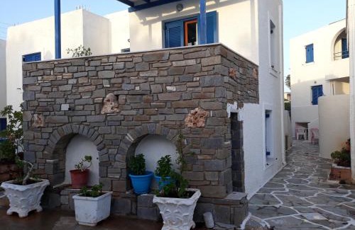 Aliki Apartment | Holidays in Paros