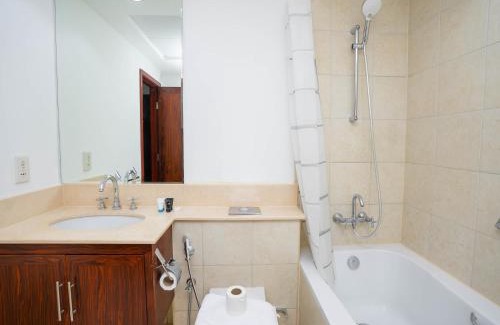 Downtown Dubai Apartment | Holidays R Us villa 3 bedroom premium location