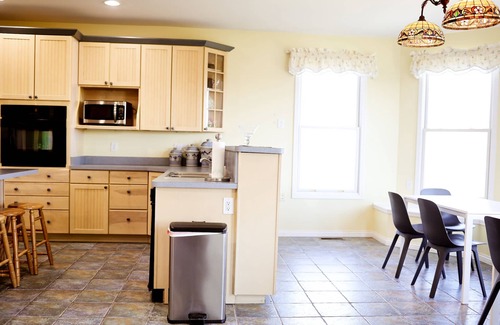 Williamstown House | Holland Estate