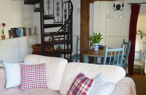 Cheddar House | Hollies Cottage