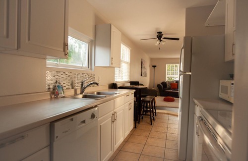 Regional District of Nanaimo House | Hollies Hideaway