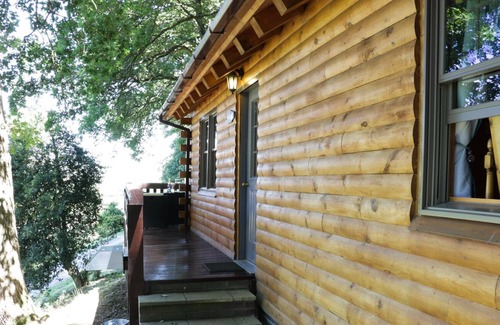 Garthmyl Cottage | HOLLIES LODGE, romantic, character holiday cottage in Garthmyl