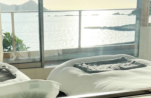 Akagina House | HOLLY CAMP CASA