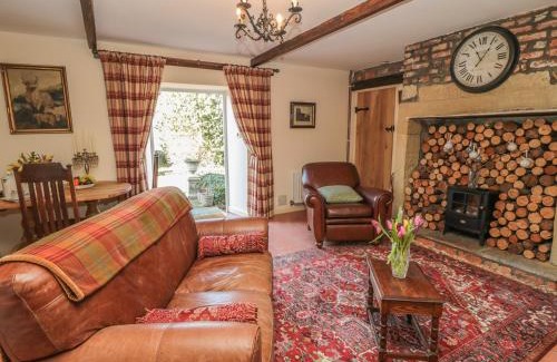 South Charlton House | Holly Cottage