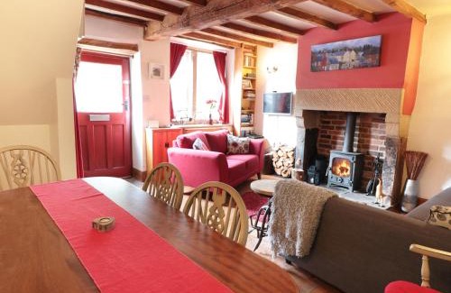 Cromford House | Holly Cottage
