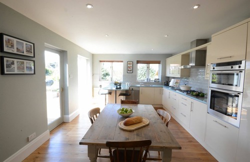Aldeburgh Cottage | Holly Lodge