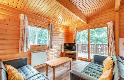 Kenwick House | Holly Lodge - Uk37185