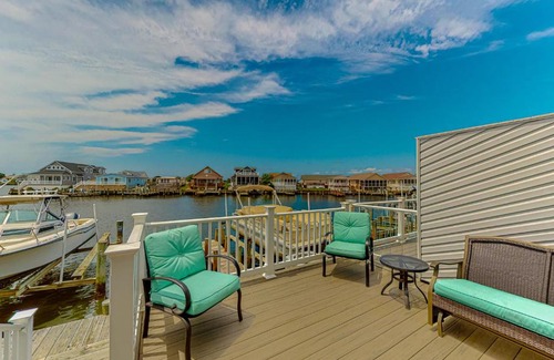 Caine Woods House | Holly Point B5