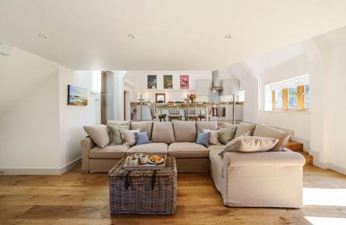 Ansty House | Hollybank Barn