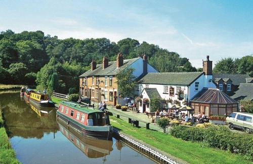Cheddleton House | Hollybush Cottage - E2800