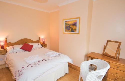 Cheddleton House | Hollybush Cottage - E2800