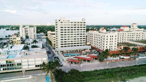 Hollywood South Central Beach Resort | Hollywood Beach Tower