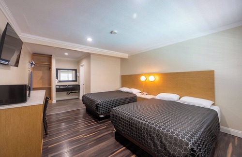 Little Armenia Hotel | Hollywood City Inn
