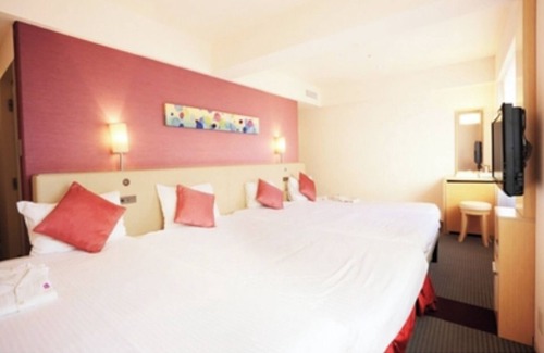 Naha City Centre Hotel | Hollywood Family 4Bed Room Nonsmoking Breakfast Included/Naha Okinawa