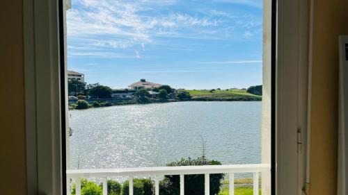 Saint-Jean-de-Monts Apartment | Hollywood, piscine, lac et golf