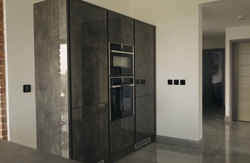 Haverfordwest House | Hollywood vibes in pembrokeshire