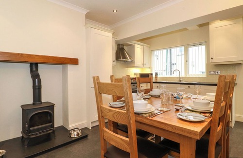 Braithwaite Cottage | HOLME RIGG, pet friendly, character holiday cottage in Braithwaite