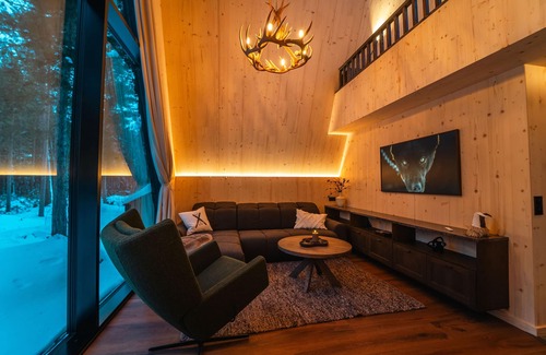 Alta Hotel | Holmen Husky AS