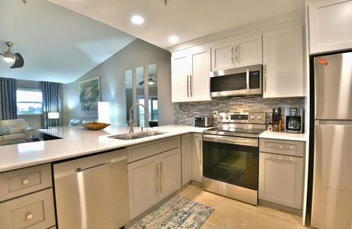 Holmes Beach House | Holmes Beach - Mangroves 3607 #208