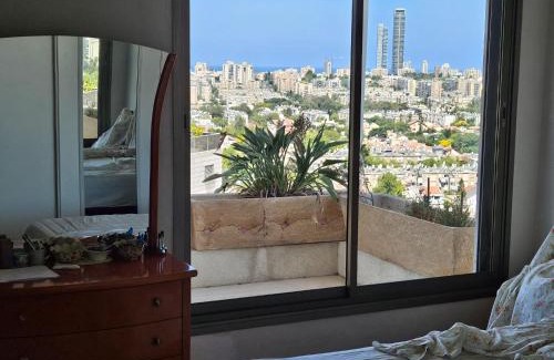 Holon House | Holon Guest House, Rooms, Not a Hotel