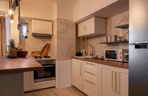 Bucharest City-Centre Apartment | Holt - Bagheera and Mowgli