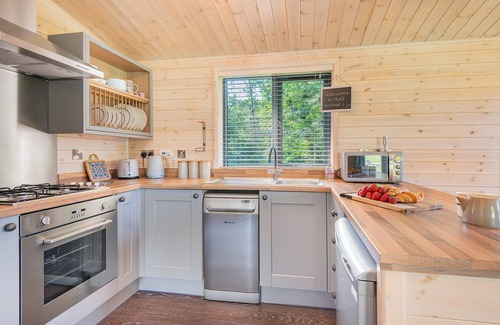 Windermere Cabin | Holt Lodge - a holiday lodge that sleeps 2 with an en-suite