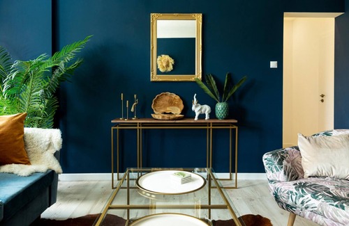 Bucharest City-Centre Apartment | Holt - Welcome to the Jungle