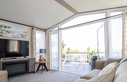 Truro House | HOLYWELL SUNSET, pet friendly, with pool in Goonhavern