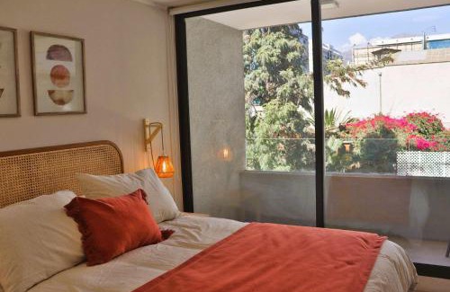 Nunoa Apartment | HOM I Amplio depto 1D1B Metro Plaza Egaña Parking PE203