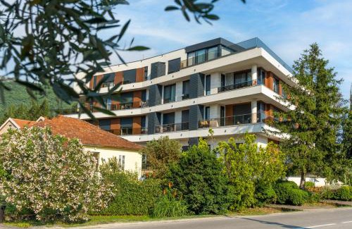 Tomicici Apartment | Homa Luxury Apartments Tivat with seaview