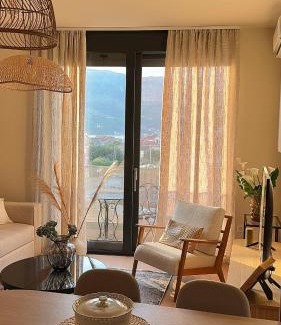 Tomicici Apartment | Homa Luxury Apartments Tivat with seaview