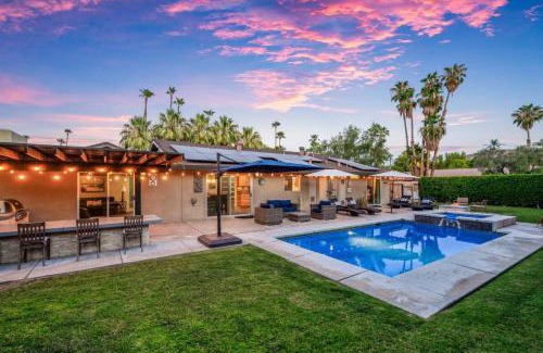Palm Springs House | *Home - 2117 S Divot Ln, Palm Springs