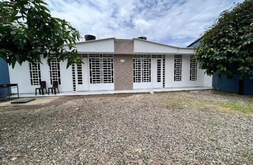 Acacias House | Home Acacias