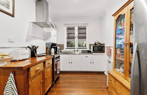 Willagee House | Home Among the Gum Trees
