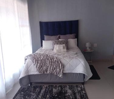 Leeupoort Bed & Breakfast | Home at Reaneo