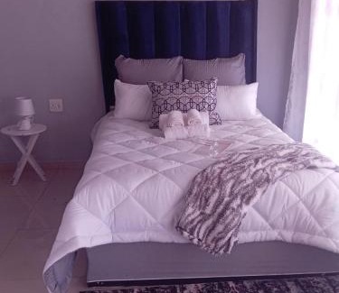 Leeupoort Bed & Breakfast | Home at Reaneo