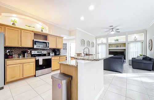 Port Saint Lucie House | Home Away From Home w/Private Heated Pool, Game room and quiet place to relax!