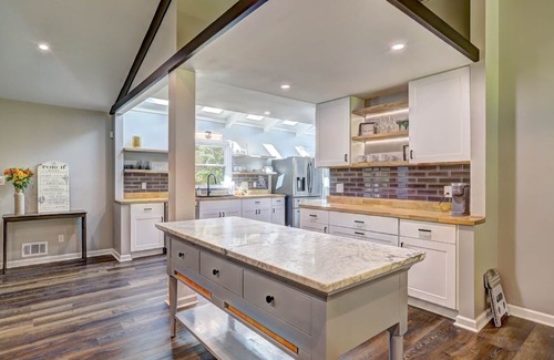 Fayetteville Other | Home away from home minutes from downtown Fayetteville and Pinewood Studios.