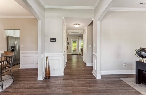 Paw Creek House | Home Away From Home - 5BRs-7 beds 3 full baths! 10 minutes to Whitewater!