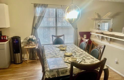 Jonesboro House | Home away from Home by the Atlanta Motor Speedway 🏎️🏎️ 🏁