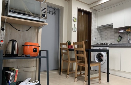 Deungchon-dong Apartment | Home Away from Home for you :)