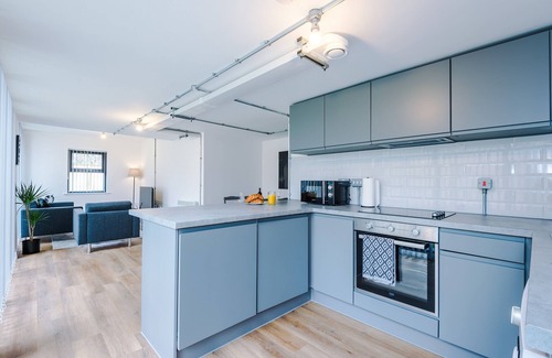 Warrington Apartment | Home away from home just off Junction 21 of M6