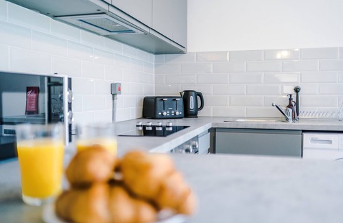 Warrington Apartment | Home away from home just off Junction 21 of M6