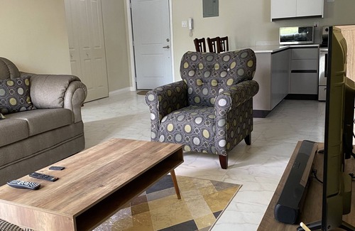 Eden Gardens Apartment | Home Away from Home