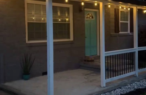 Church Street House | Home Away From Home…Just 8 Min From the Airport!