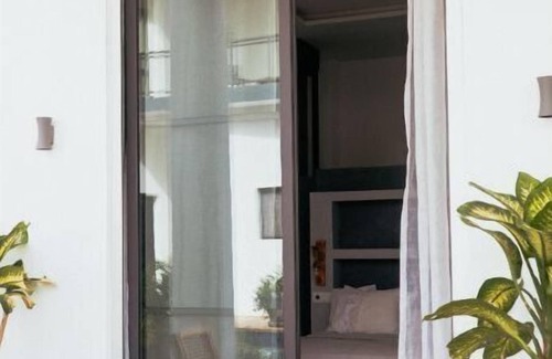 Ngaparou Apartment | Home Away From Home