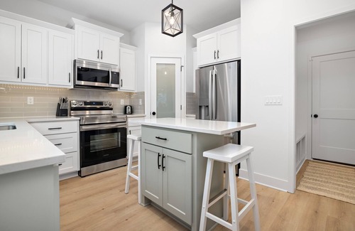Raytown House | Home Away From Home
