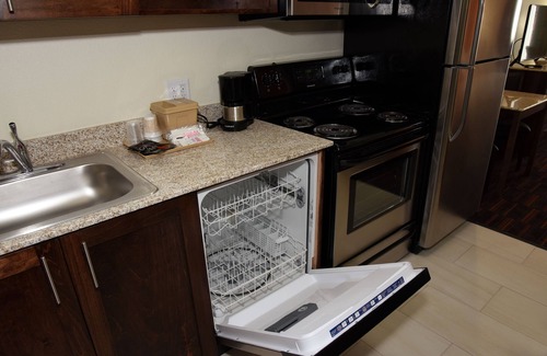 Enid Hotel | Home Away Suites