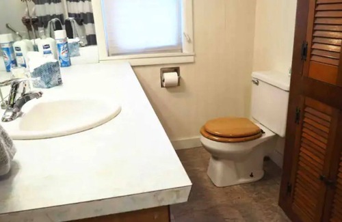 Waterbury Center House | Home Close to Stowe (perfect for ski/snowboarding)