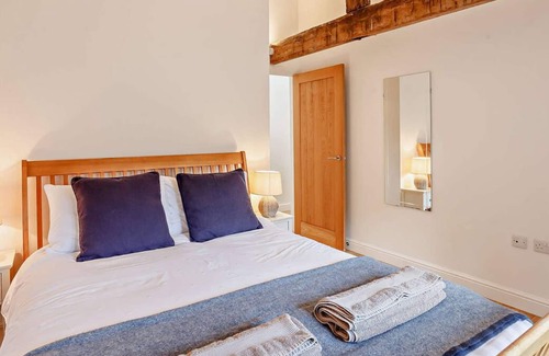 Badgworth House | Home Farm - Bramley in the beautiful Axbridge